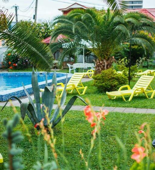 پانسیون Guest House Nia