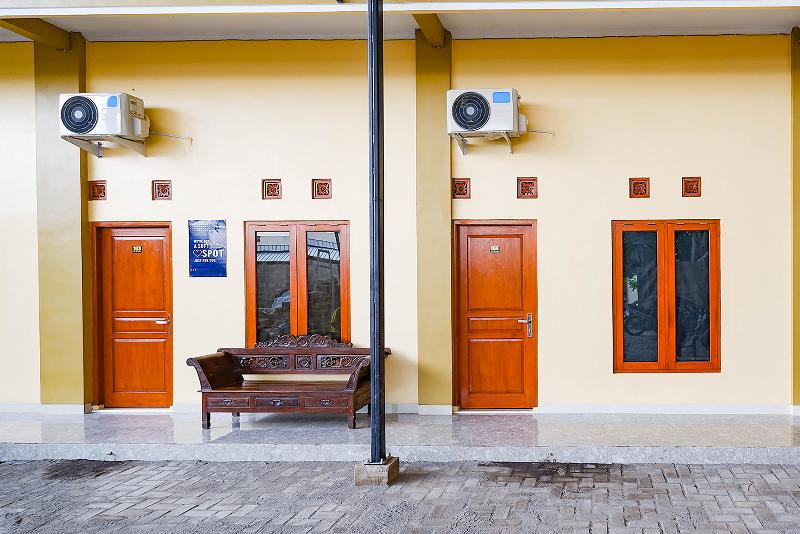 Alberg Spot On 2790 Bintang Selatan Syariah