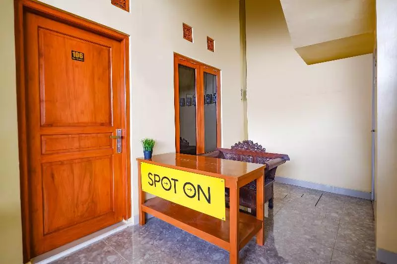 هاستل Spot On 2790 Bintang Selatan Syariah