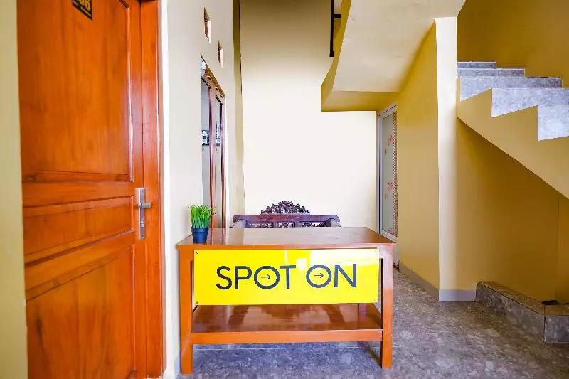 هاستل Spot On 2790 Bintang Selatan Syariah