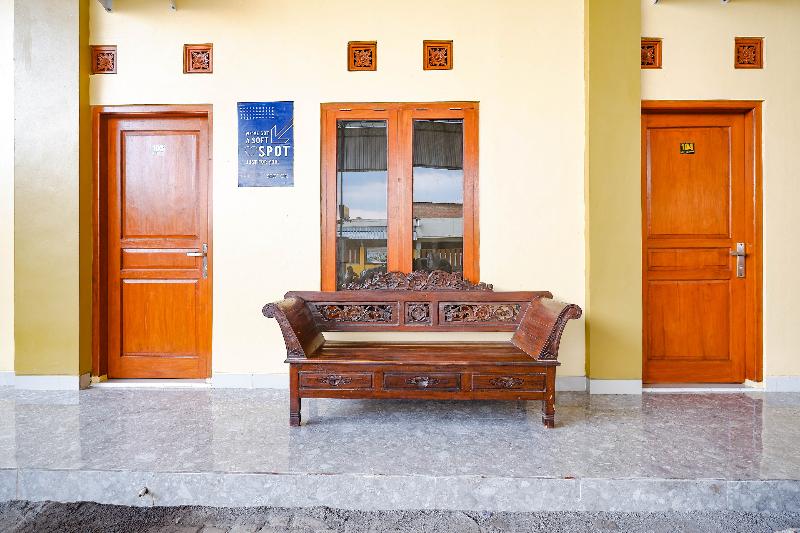 Alberg Spot On 2790 Bintang Selatan Syariah