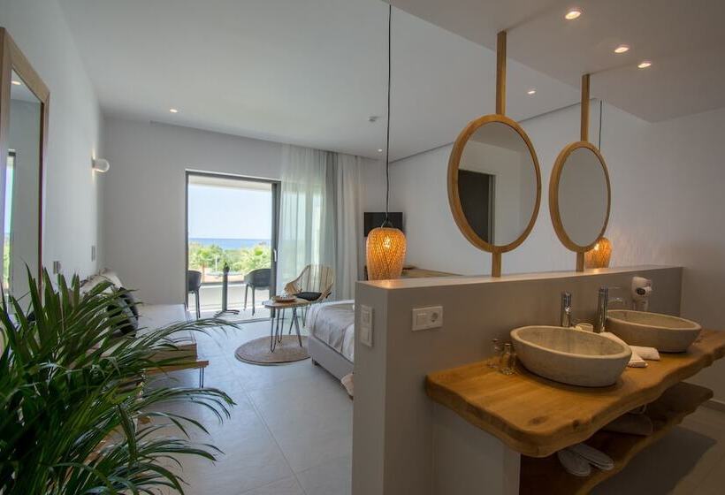 Hotel Aqua Blu Adults Only   By Checkin