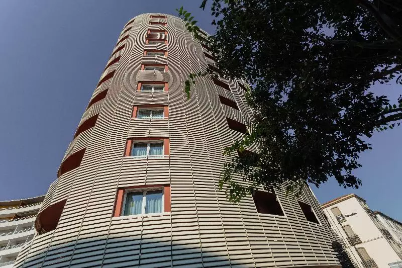 Appart Hôtel Mer & Golf City Perpignan Centre