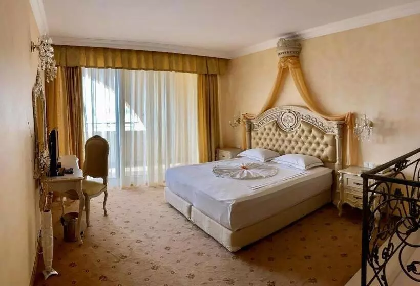 Duni Marina Beach Hotel All Inclusive