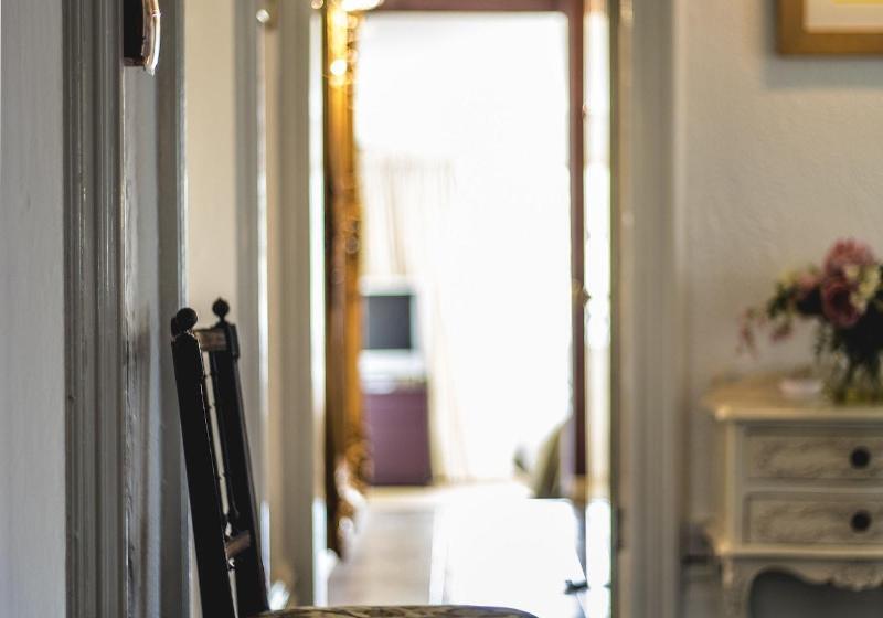 Gwern Borter Manor Bed & Breakfast