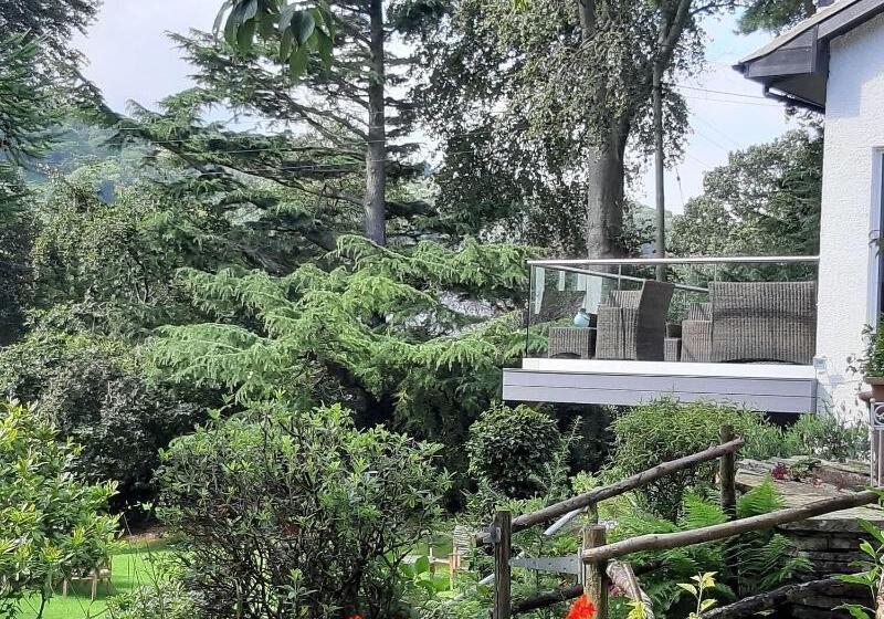 Gwern Borter Manor Bed & Breakfast