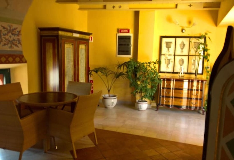 Отель Antichi Feudi Dimora D'Epoca