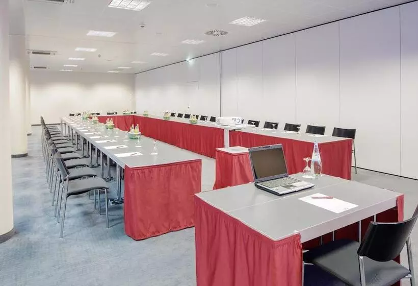 Отель Arvena Reichsstadt