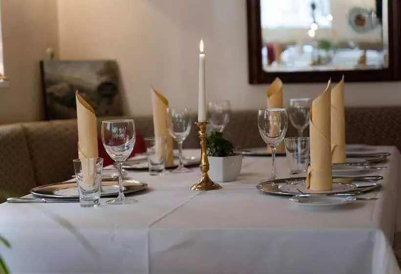 Отель Arvena Reichsstadt