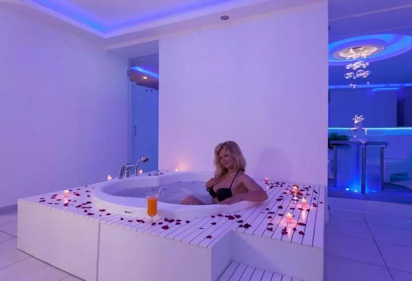 酒店 Blue Diamond Alya