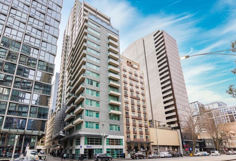 Brady Apartment Hotel Flinders Street