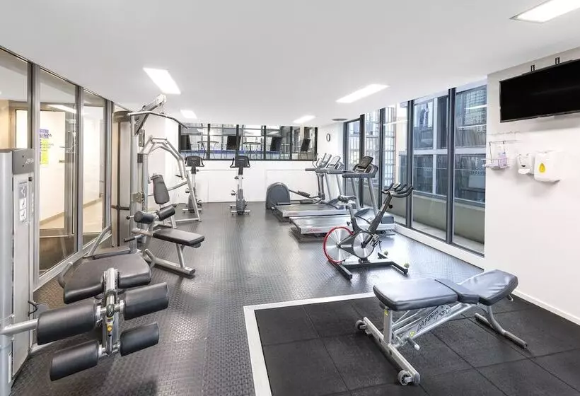 Brady Apartment Hotel Flinders Street