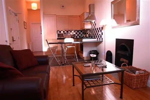 Отель City Wharf Apartments