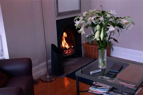 Отель City Wharf Apartments