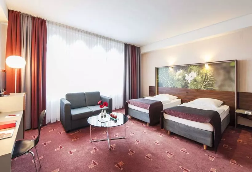 فندق Premier Inn Köln City Mediapark