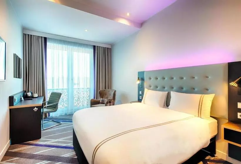 فندق Premier Inn Köln City Mediapark