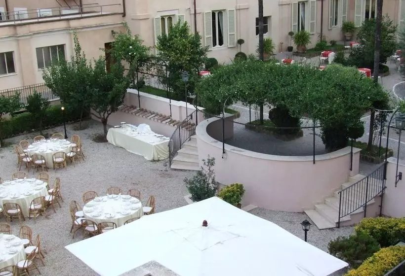 Hotel Donna Camilla Savelli Vretreats