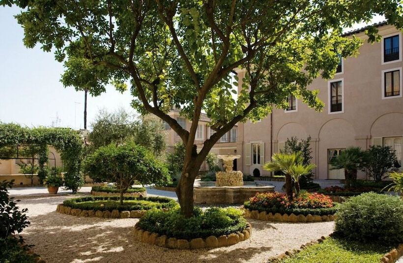 בית מלון כפרי Donna Camilla Savelli Vretreats