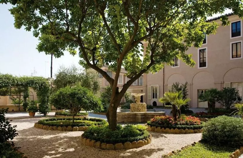 Hotel Donna Camilla Savelli Vretreats