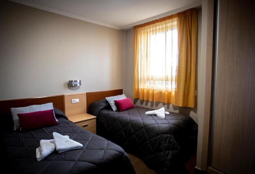 فندق Hostal Campestre