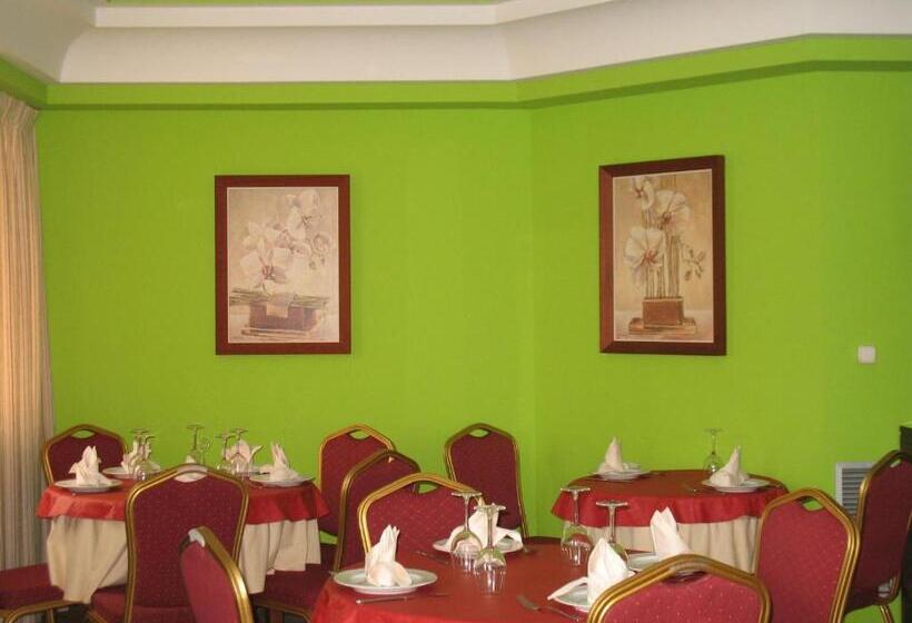 فندق Hostal Campestre