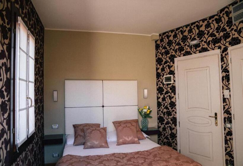 호텔 Murano Palace