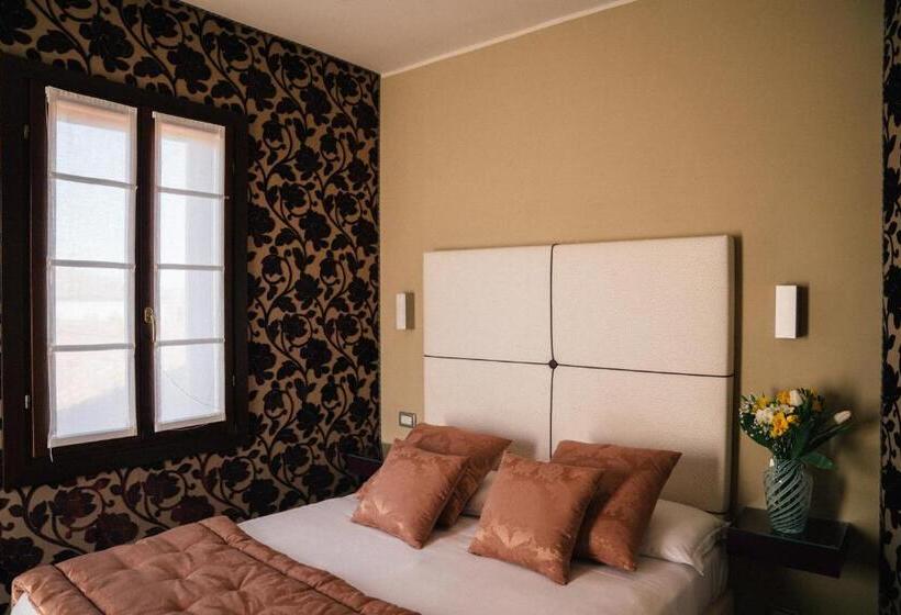 호텔 Murano Palace