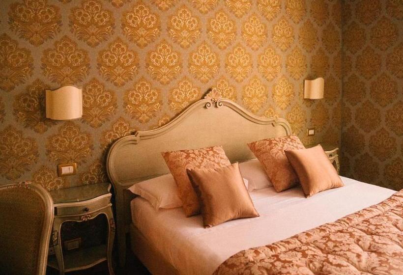 호텔 Murano Palace