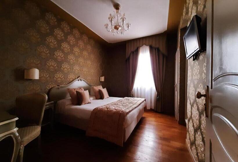 호텔 Murano Palace