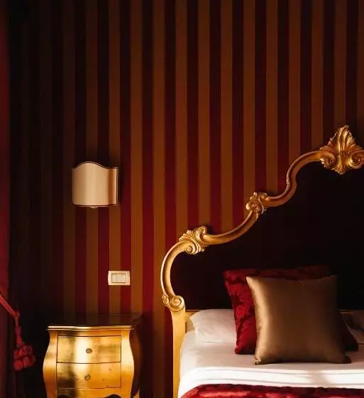 Отель Murano Palace