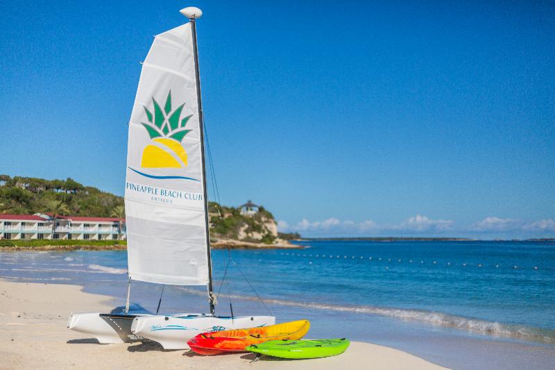 هتل Pineapple Beach Club All Inclusive Adults Only