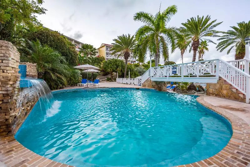 هتل Pineapple Beach Club All Inclusive Adults Only