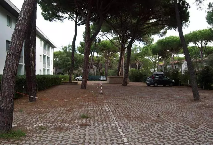 Отель Residence Verde Pineta