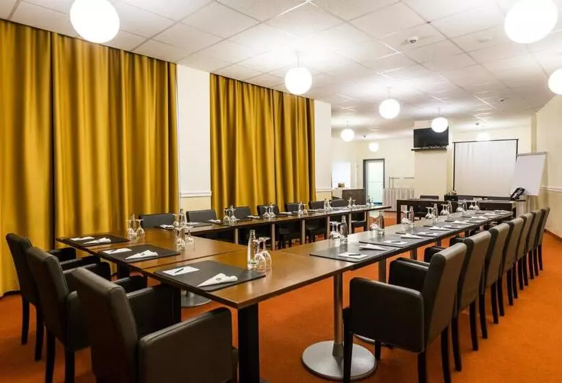 Otel Royal International Leipzig