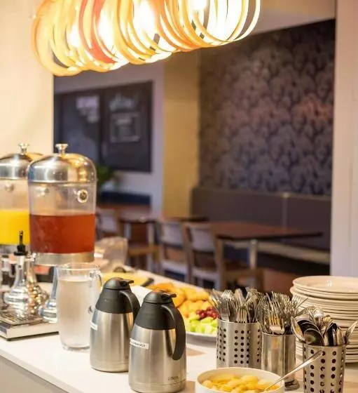 호텔 Royal Pacific