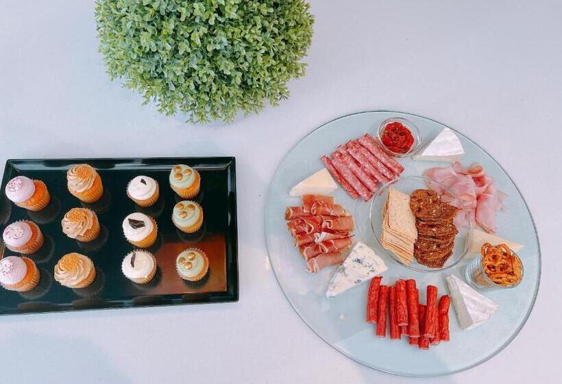 فندق Royal Pacific