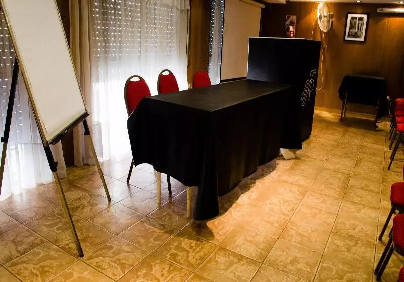 فندق San Remo Grand