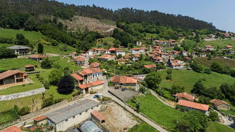 La Casona De Tresgrandas