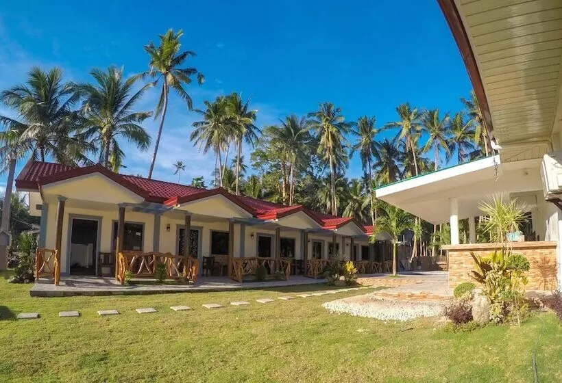 Hotelli Aloha Seaside Resort