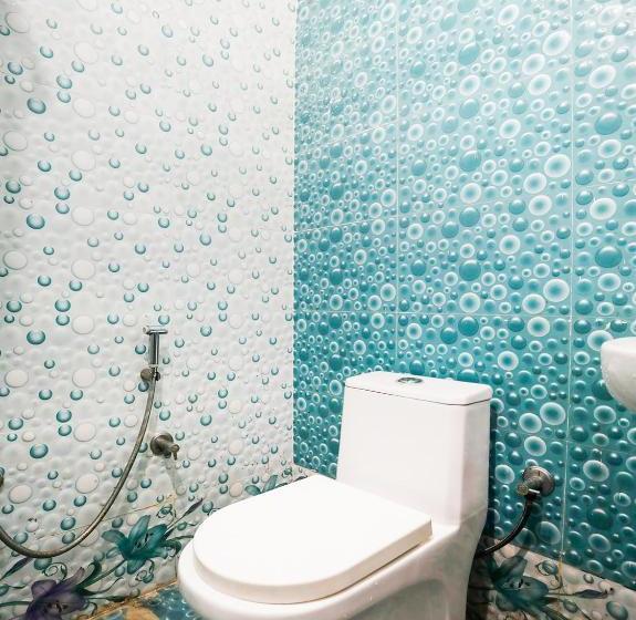 בית מלון כפרי Oyo 44130  Devi Palace Inn