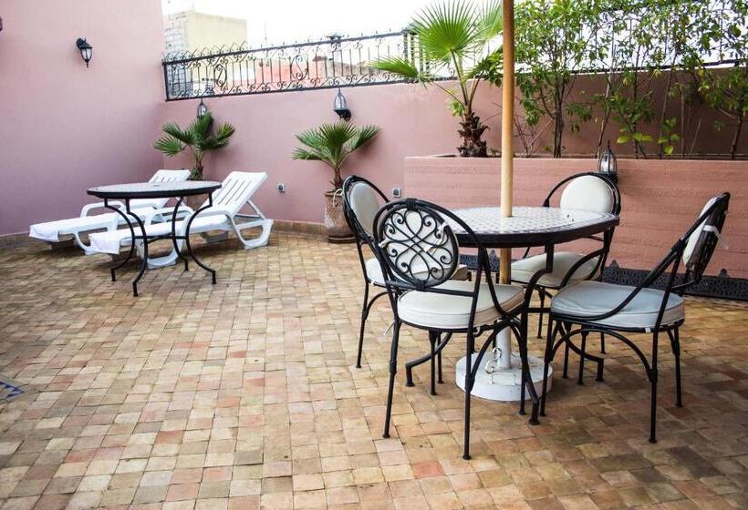 ホテル Riad Merzouga