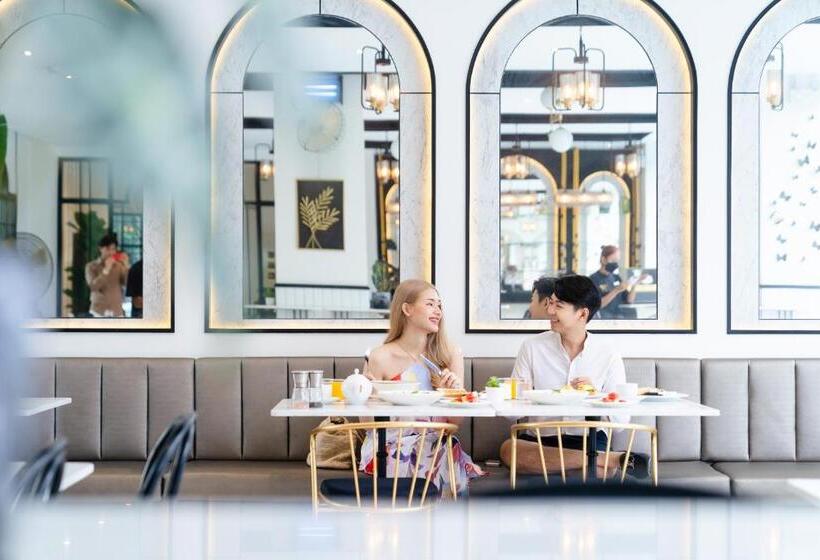 Ratri Hotel Phuket Old Town