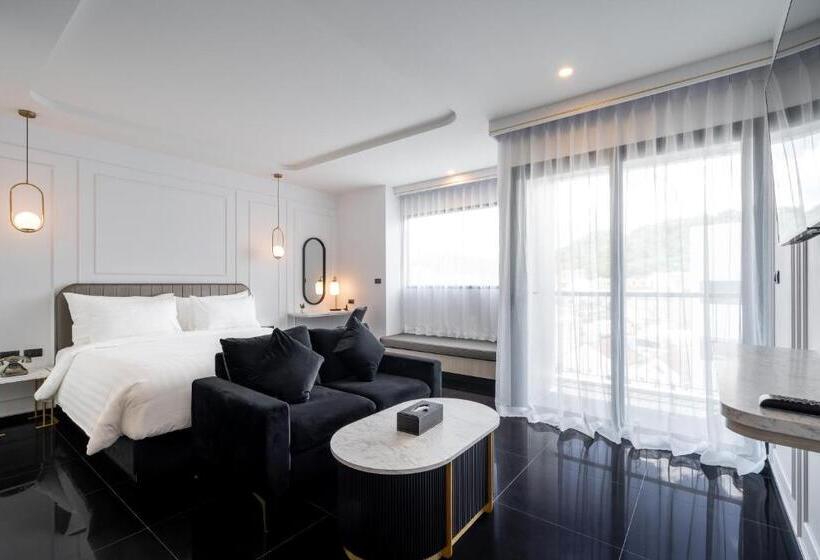 Ratri Hotel Phuket Old Town