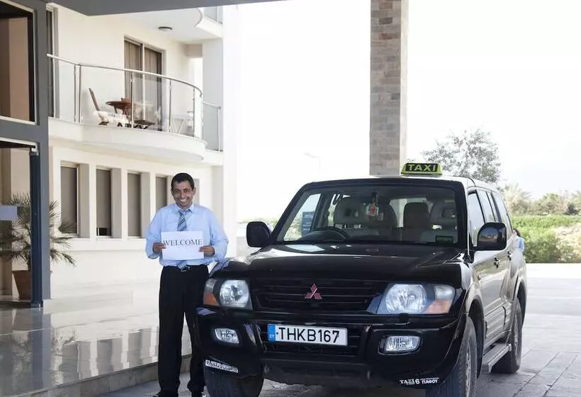 Отель Capital Coast Resort And Spa