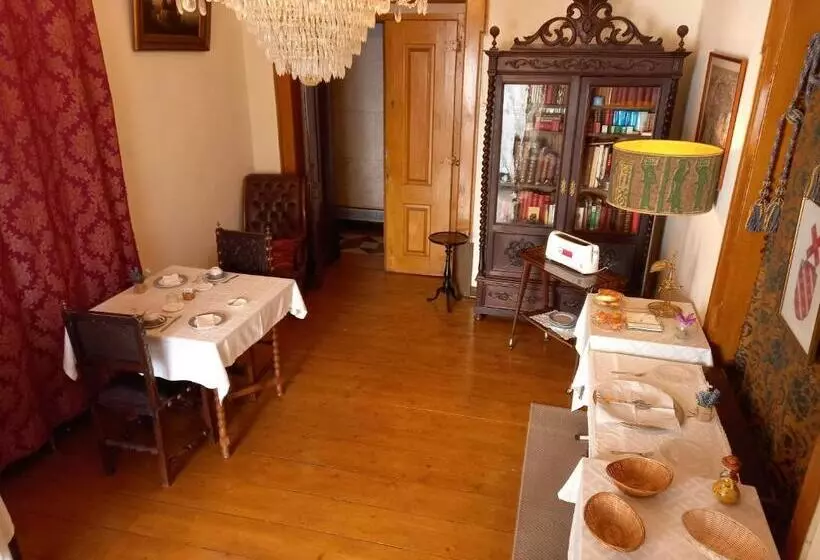 هتل Casa De S. Tiago