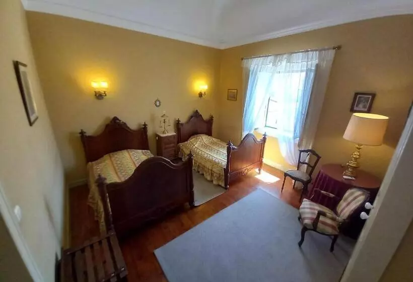 هتل Casa De S. Tiago