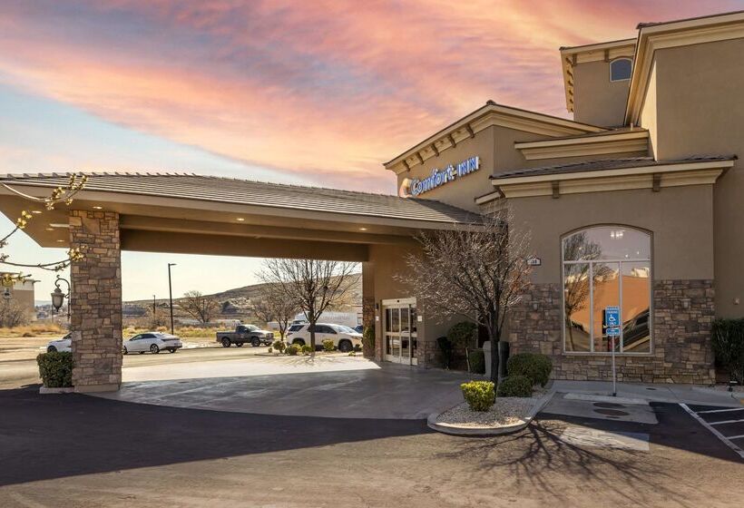 فندق Comfort Inn At Convention Center