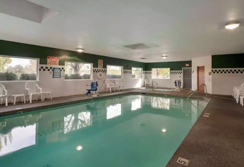 هتل Comfort Inn & Suites Salem