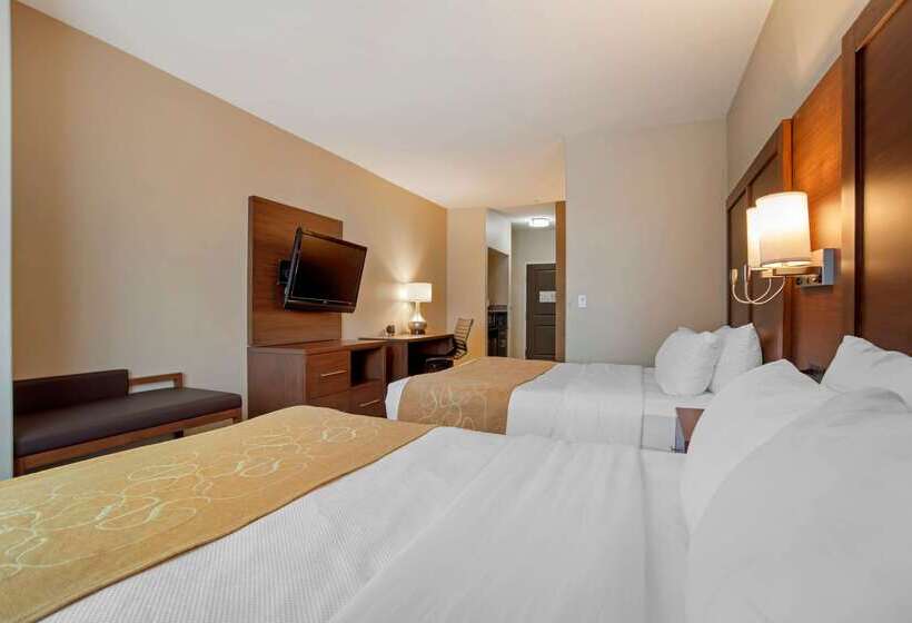 فندق Comfort Suites