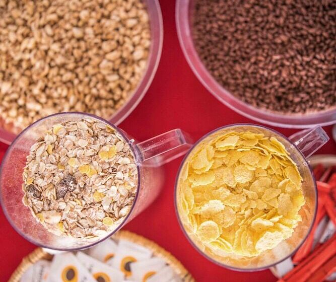 호텔 Elegance Playa Arenal